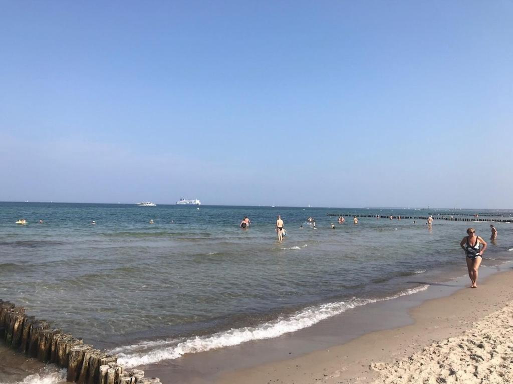 Exclusive Fewo In Warnemuende, 150M To The Beach, 2 Bathrooms, 2 Bedrooms, Sauna, Wifi And Much More. Rostock Exterior foto